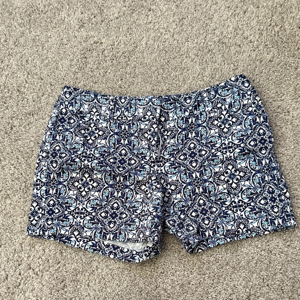White House Black Market Blue Patterned Women's Shorts